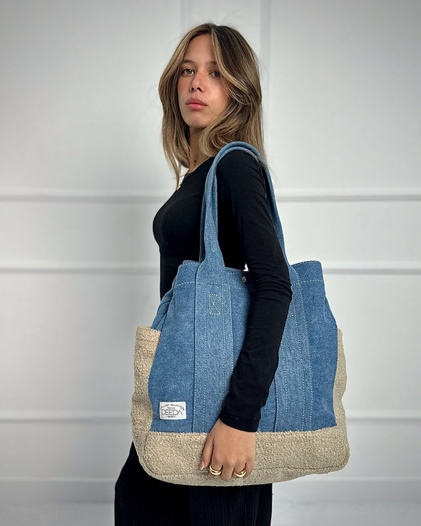 VIVA TEDDY TOTE - LIGHT BLUE