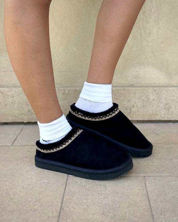 BUZZ SUEDE MULES - BLACK