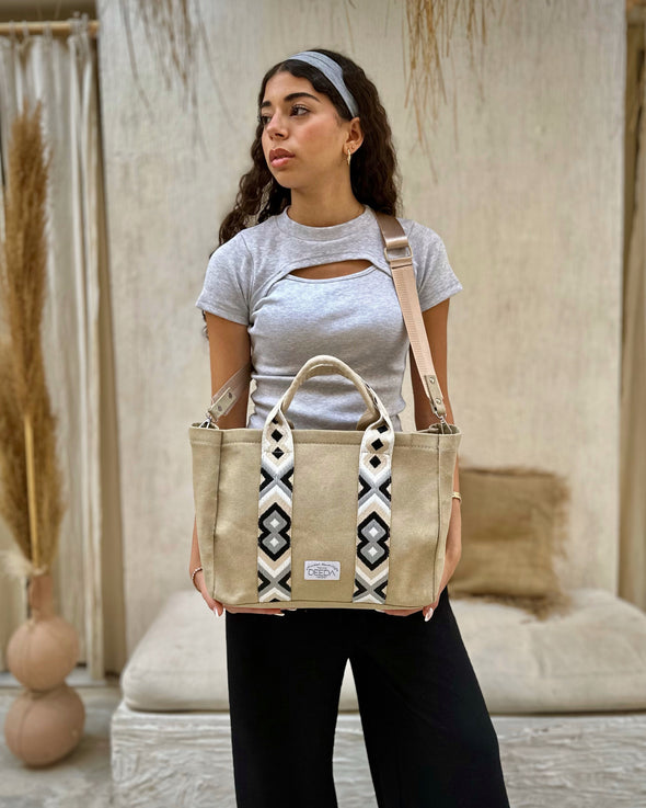 ZEINA TOTE BAG - BEIGE x BLACK